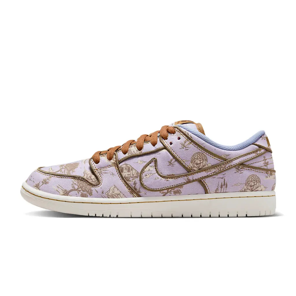 Nike SB Dunk Low 'City Of Style'