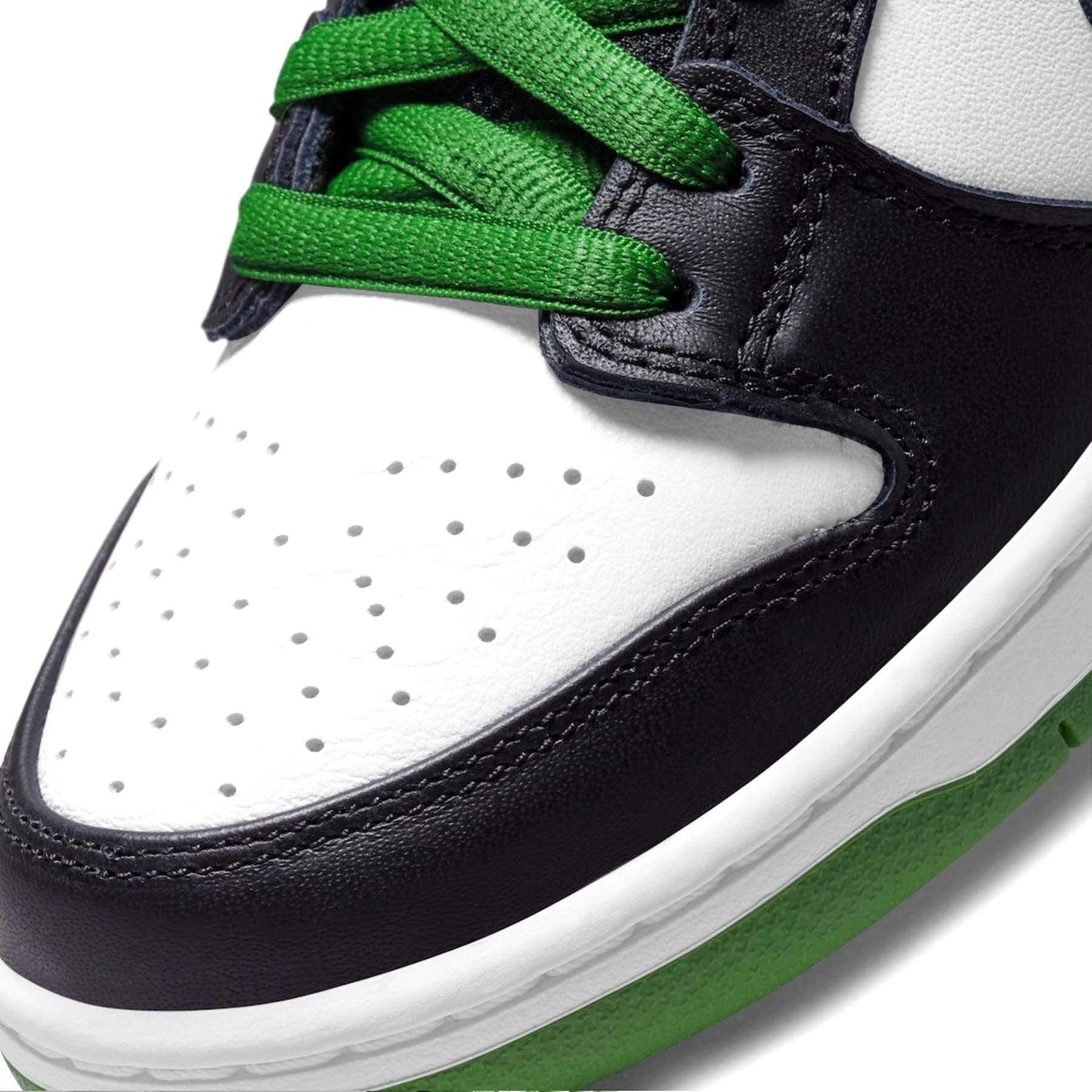 Nike SB Dunk Low 'Classic Green'